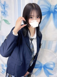 Momo Shiraishi