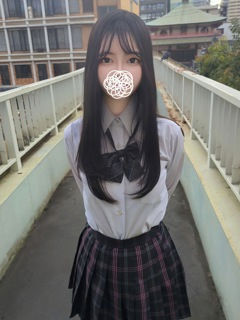 若葉 しずく